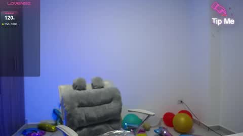 Snapshot of candydowson1 chatting on 01-02-25, 10:55 Candy Dowson online show from 01-02-25, 10:55