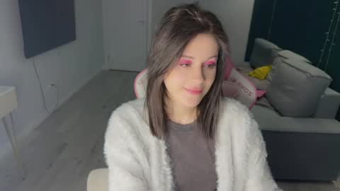 Snapshot of candyhannah chatting on 04-27-26, 06:50 You can call me HH online show from 04-27-26, 06:50