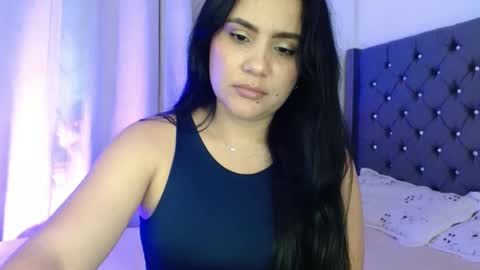 Snapshot of candyhot4 chatting on 02-18-25, 02:27 candy online show from 02-18-25, 02:27