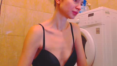 CANDYJESx online show from 01-25-25, 04:56