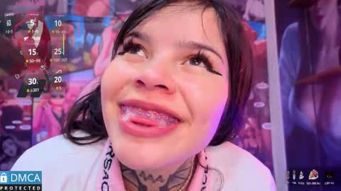 Snapshot of candykane06 chatting on 11-24-25, 03:17 Candy online show from 11-24-25, 03:17