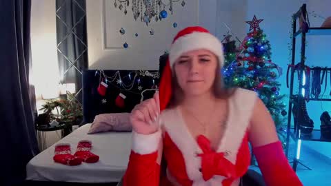 Snapshot of candykimmy chatting on 12-13-24, 04:11 Sofia online show from 12-13-24, 04:11