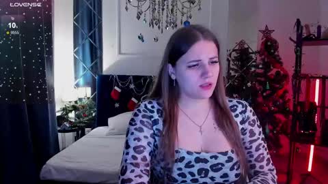 Snapshot of candykimmy chatting on 01-06-25, 12:37 Sofia online show from 01-06-25, 12:37