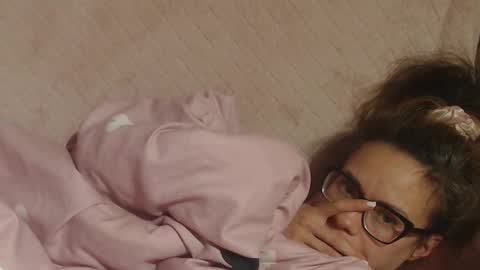 say meow and send tip  online show from 10-22-25, 09:47