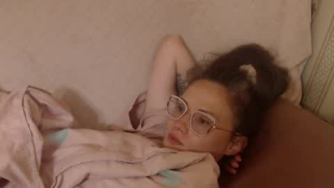 say meow and send tip  online show from 05-22-26, 07:19