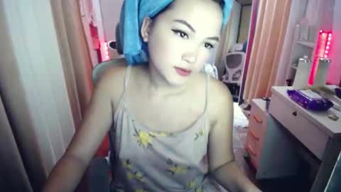 leahlex 3 online show from 02-15-26, 07:27