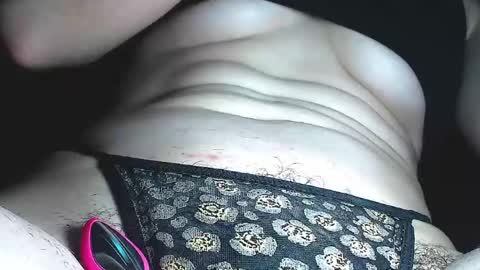 Snapshot of candylovet chatting on 06-23-26, 02:37 candylovet online show from 06-23-26, 02:37