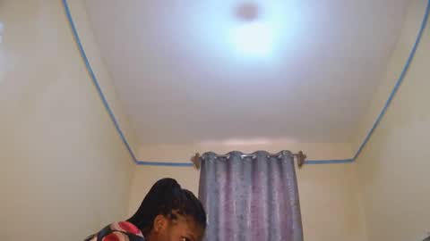 Snapshot of candymia3 chatting on 01-31-25, 06:13 Candice online show from 01-31-25, 06:13