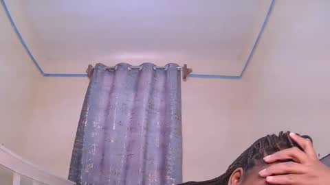 Snapshot of candymia3 chatting on 02-09-25, 06:11 Candice online show from 02-09-25, 06:11