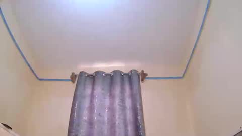 Snapshot of candymia3 chatting on 02-15-25, 12:01 Candice online show from 02-15-25, 12:01