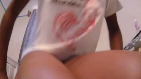 Snapshot of candymia3 chatting on 03-06-25, 09:47 Candice online show from 03-06-25, 09:47