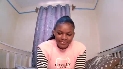 Snapshot of candymia3 chatting on 03-12-25, 06:29 Candice online show from 03-12-25, 06:29