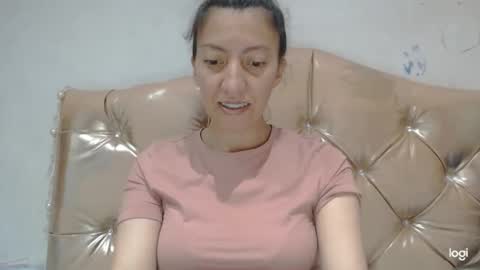 candymilfff online show from 02-08-25, 07:16