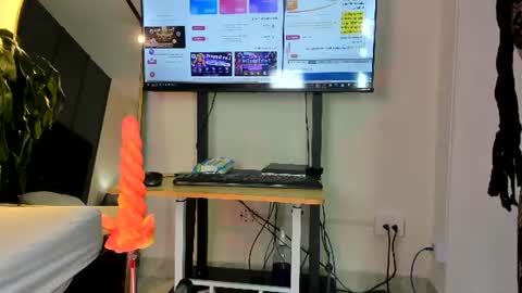 Snapshot of candyrose__ chatting on 07-08-26, 11:58 candyrose__ online show from 07-08-26, 11:58