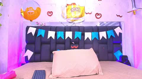 Snapshot of canela_osadaa_ chatting on 09-25-25, 11:58 Aura online show from 09-25-25, 11:58