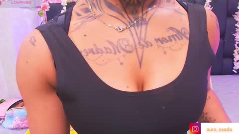 Snapshot of canela_osadaa_ chatting on 10-02-25, 12:01 Aura online show from 10-02-25, 12:01