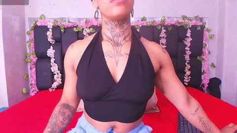 Snapshot of canela_osadaa_ chatting on 10-04-25, 12:03 Aura online show from 10-04-25, 12:03