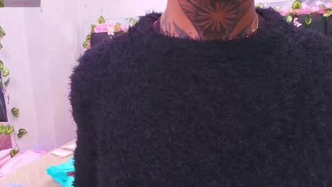 Snapshot of canela_osadaa_ chatting on 10-08-25, 11:52 Aura online show from 10-08-25, 11:52