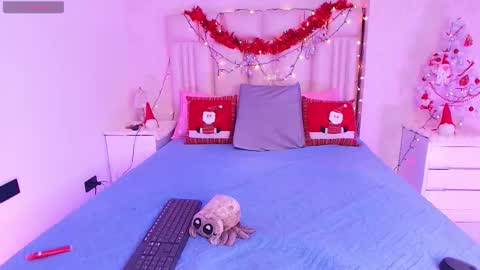 Aura  online show from 12-02-25, 11:59