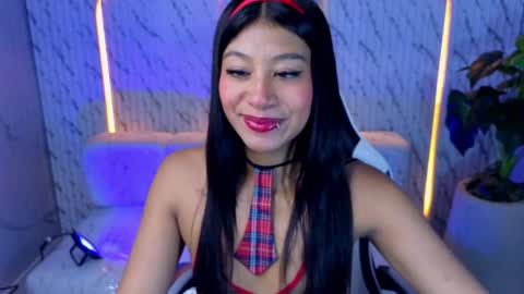Canela  online show from 05-24-26, 12:32