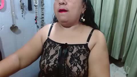 Snapshot of canelacollins chatting on 12-14-25, 06:41 CanelaCollins online show from 12-14-25, 06:41