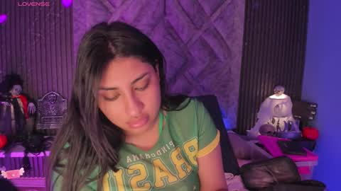 GABRIELA LOPEZ online show from 10-22-25, 04:13