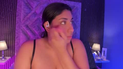 GABRIELA LOPEZ online show from 01-15-26, 04:50