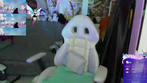 Canndyy Daniela online show from 02-08-25, 06:43