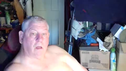 Snapshot of canoelicker69 chatting on 09-19-25, 07:47 canoelicker69 online show from 09-19-25, 07:47