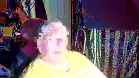 Snapshot of canoelicker69 chatting on 10-15-25, 06:52 canoelicker69 online show from 10-15-25, 06:52