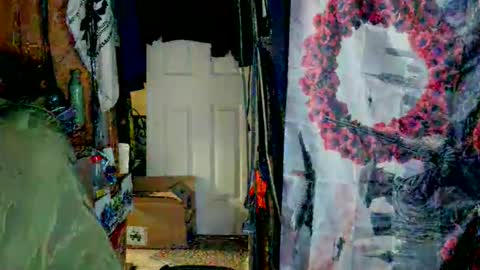 Snapshot of canoelicker69 chatting on 04-30-26, 09:19 canoelicker69 online show from 04-30-26, 09:19