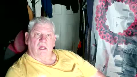 Snapshot of canoelicker69 chatting on 06-04-26, 01:06 canoelicker69 online show from 06-04-26, 01:06