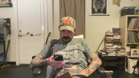 cantleavethehouse online show from 12-29-24, 11:39