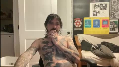 Snapshot of cantleavethehouse chatting on 01-07-26, 08:28 cantleavethehouse online show from 01-07-26, 08:28