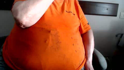 Snapshot of capitanfuturo44 chatting on 06-03-26, 11:46 Cinzia ex regina online show from 06-03-26, 11:46