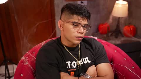 David Capizzi online show from 10-28-25, 05:00