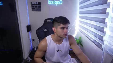 Snapshot of capizzi_ chatting on 02-17-26, 07:31 David Capizzi online show from 02-17-26, 07:31