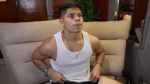 Snapshot of capizzi_ chatting on 02-25-26, 02:32 David Capizzi online show from 02-25-26, 02:32