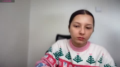 Snapshot of cappuccinokiss chatting on 01-14-25, 10:38 Emma online show from 01-14-25, 10:38