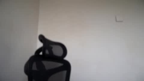 Snapshot of cappuccinokiss chatting on 09-25-25, 07:45 Emma online show from 09-25-25, 07:45