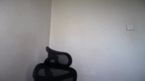 Emma online show from 05-27-26, 06:32