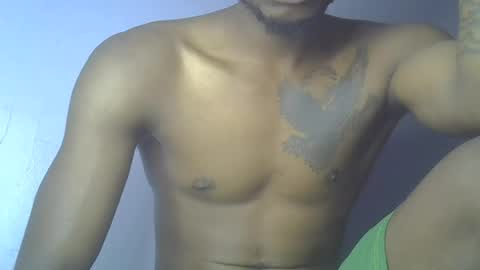 Snapshot of capt_ain chatting on 06-12-26, 01:37 Captain online show from 06-12-26, 01:37