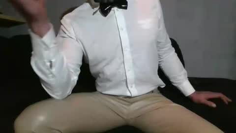 Snapshot of captn_morgan chatting on 02-16-26, 10:22 the Capt online show from 02-16-26, 10:22