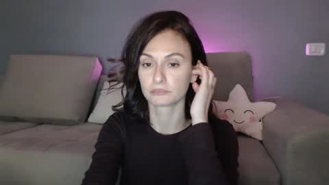 Snapshot of carakat chatting on 03-04-25, 01:34 carakat online show from 03-04-25, 01:34