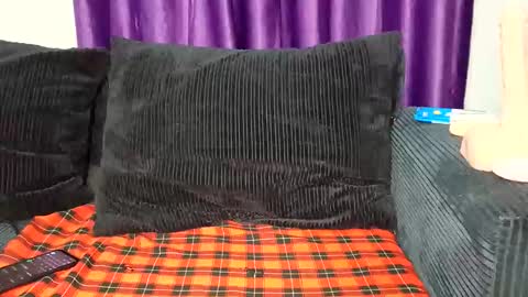 caramel_drip1 online show from 02-11-26, 12:37