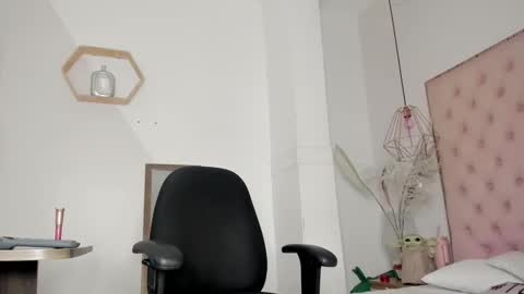 caramel_hellen online show from 12-02-25, 11:15