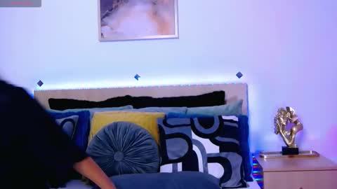 Snapshot of cardi_sin chatting on 10-08-25, 03:53 cardi_sin online show from 10-08-25, 03:53