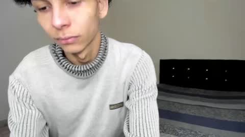 Snapshot of cardrey05 chatting on 01-03-25, 02:32 Carlos and Cristian online show from 01-03-25, 02:32