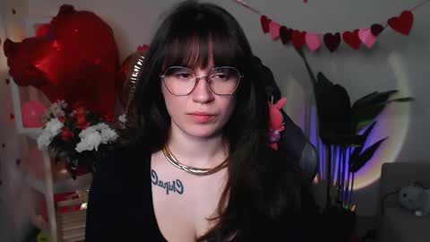 Snapshot of care_sensual chatting on 03-27-26, 10:20 Mary online show from 03-27-26, 10:20