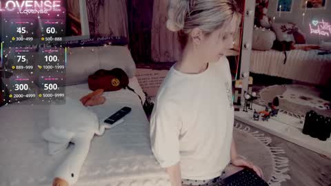 NONA    follow online show from 01-09-26, 05:32